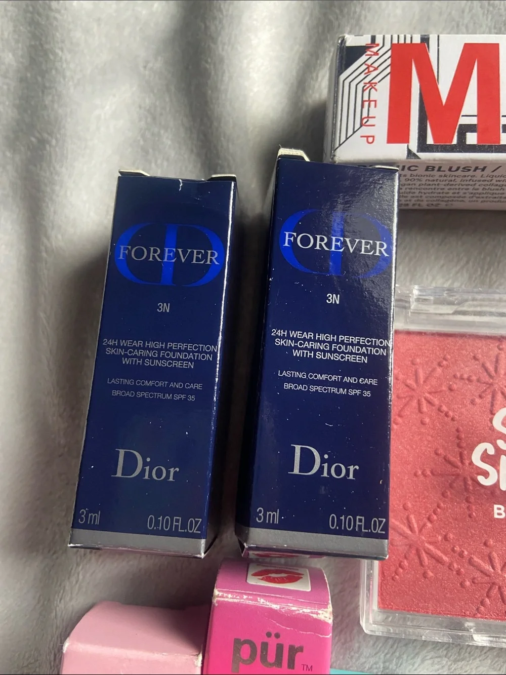 15pc Makeup Lot; Blush Eyeliner Lipstick Eyeshadow Primer & More